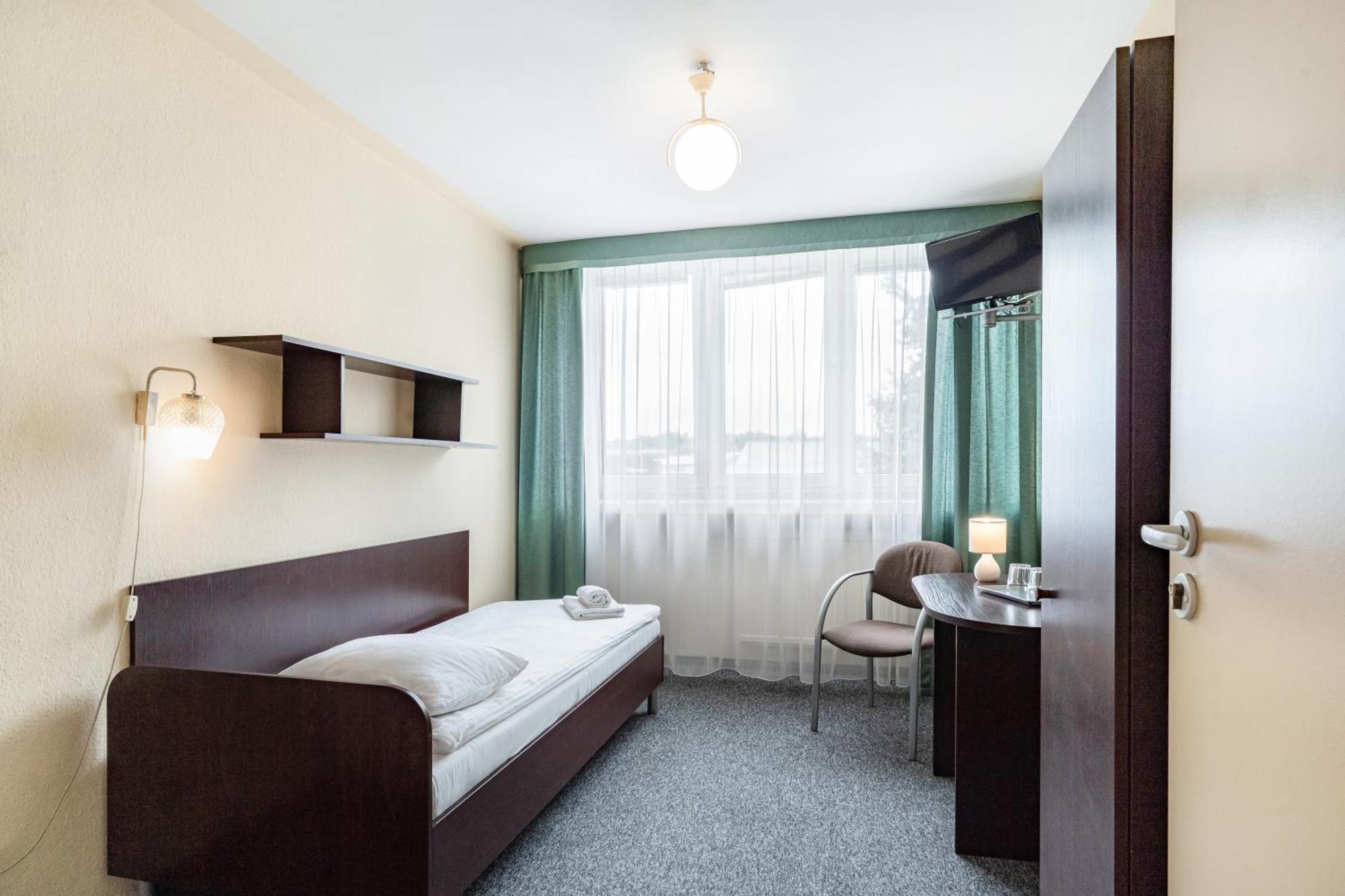 Hotel Alf คราคูฟ ภายนอก รูปภาพ
